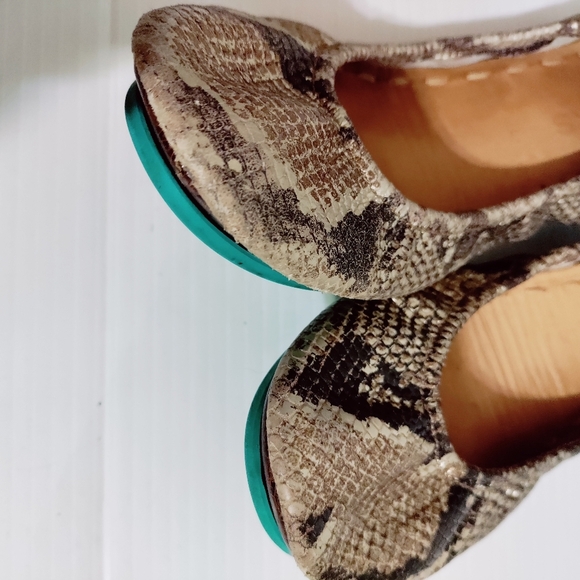 Rare Copperhead Snake Tieks, Size 7 - Picture 7 of 11